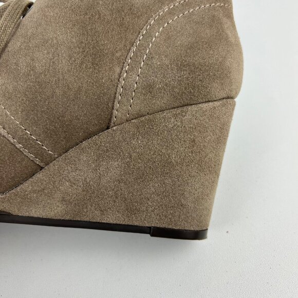 Lucky Brand Womens Seleste Suede Lace Up Wedge Bootie Taupe Beige size 8 - Picture 11 of 16